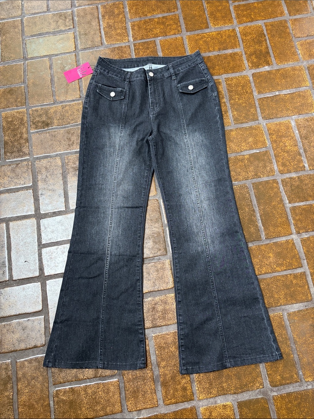 NWT Emmiol Black High Rise Flare Leg Jean